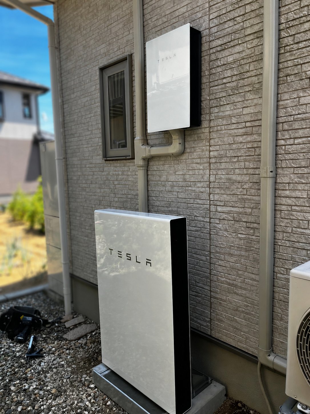 蓄電池の設置工事の写真